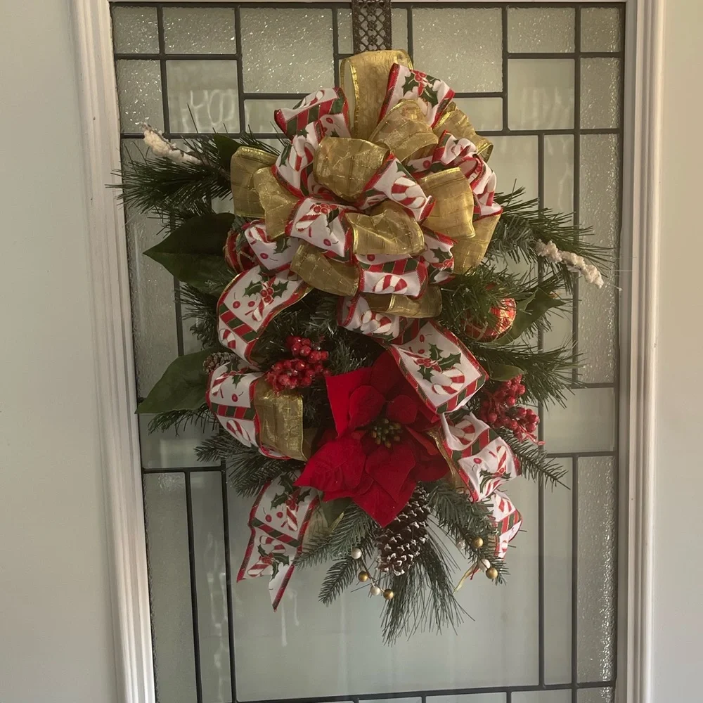**NWT Poinsettia Swag Holiday Christmas Front Door Decor